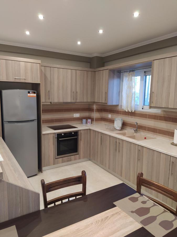 Вілла Just Constructed! Gastouni Екстер'єр фото