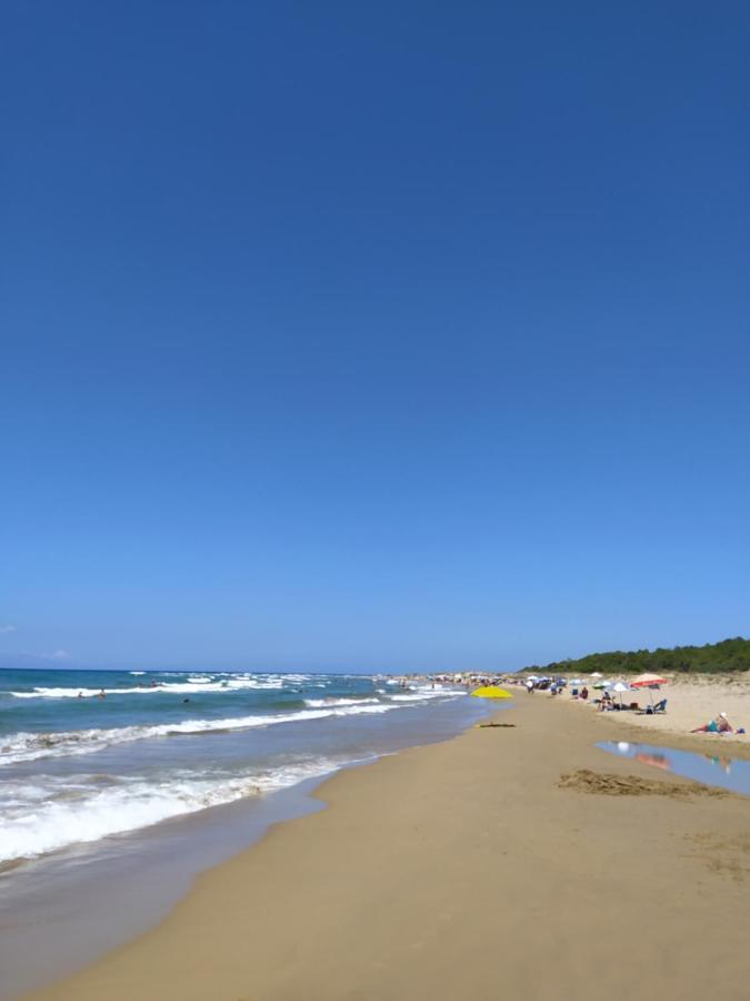 Вілла Just Constructed! Gastouni Екстер'єр фото